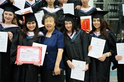 中山市天使海外咨詢服務(wù)公司官方-中山新加坡留學(xué)咨詢22261084|游學(xué)團(tuán)辦理、教育咨詢服務(wù),商務(wù)咨詢服務(wù),海外房地產(chǎn)中介服務(wù)、