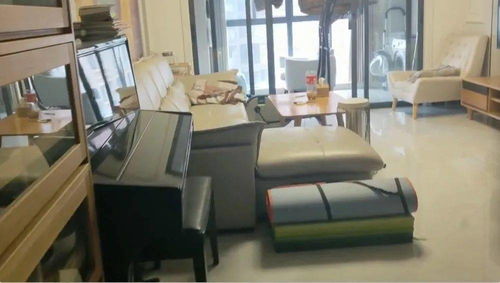 男子付了百萬房款還沒過戶,賣家在中介面前跳樓身亡,房款不知去向